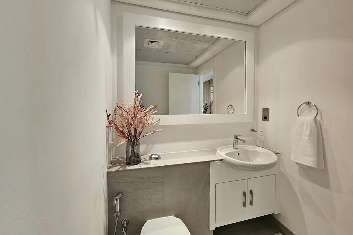 公寓 Luxury 3 Bed Apt With Golf Course Views 迪拜 阿拉伯联合酋长国