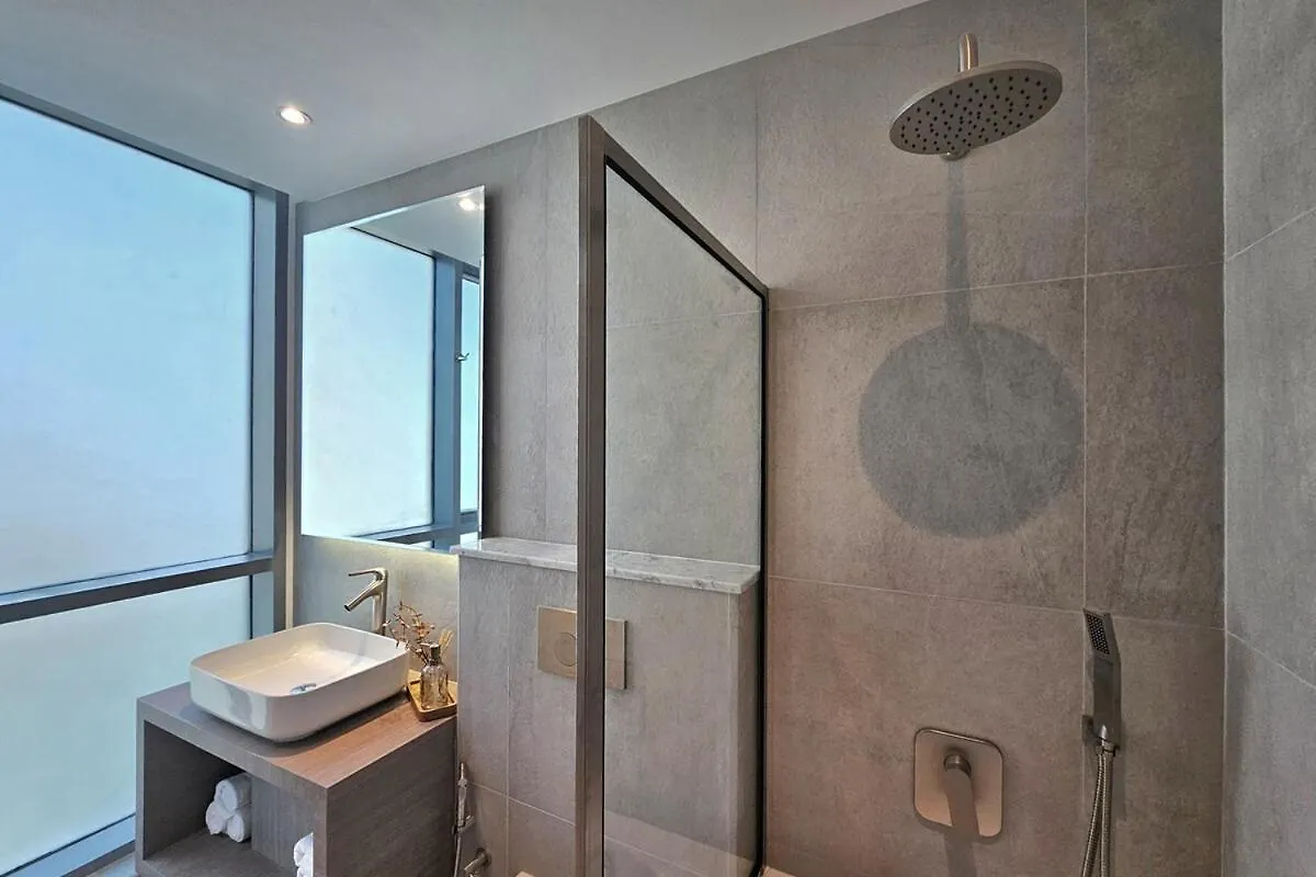 Luxury 3 Bed Apt With Golf Course Views 迪拜 公寓